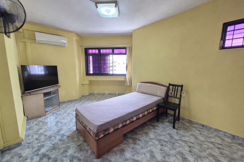 723 Woodlands Avenue 6, 723 Woodlands Avenue 6, 3 Bedrooms, 1,313 sqft, HDB Flat For Sale, by Frederick Foo, 500108277 - Bedroom - PropertyGuru.com.sg