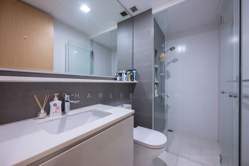 Bartley Residences, 1 Lorong How Sun, 2 Bedrooms, 936 sqft, Condominium For Sale, by Charlie Goh, 500108280 - Bathroom - PropertyGuru.com.sg