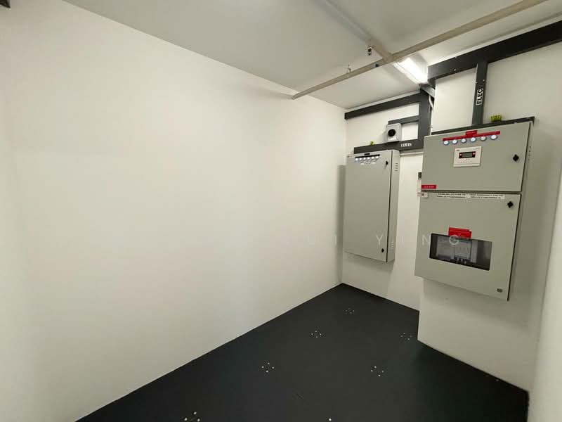 Hub Synergy Point, 70 Anson Road, 3,560 sqft, Office For Rent, by Rae Yeo Rui Ying, 500108281 - Server Room - CommercialGuru.com.sg
