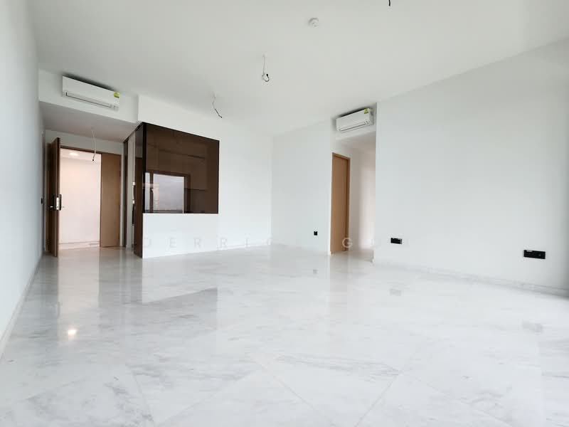 Peak Residence, 333 Thomson Road, 4 Bedrooms, 1,389 sqft, Condominium For Sale, by Derrick Goh, 500108286 - Living Room - PropertyGuru.com.sg