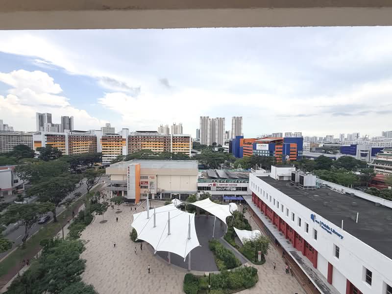 179 Toa Payoh Central, 179 Toa Payoh Central, 3 Bedrooms, 904 sqft, HDB Flat For Sale, by Nigel Tan, 500108290 - Exterior - PropertyGuru.com.sg