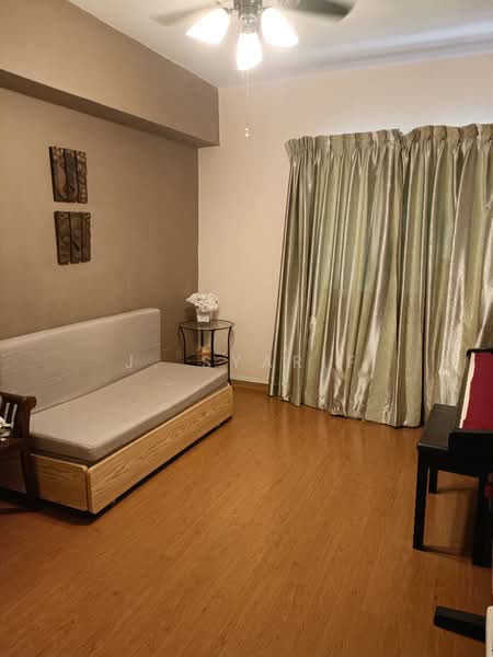 292 Bishan Street 22, 292 Bishan Street 22, 4 Bedrooms, 1,313 sqft, HDB Flat For Sale, by J. Syarif, 500108297 - Living Room - PropertyGuru.com.sg