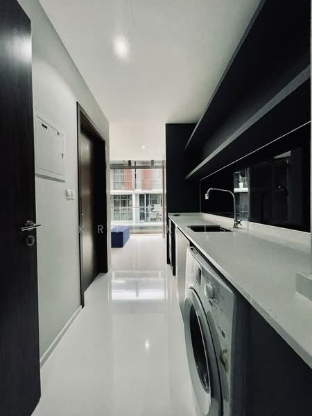 The Bently Residences@Kovan, 28 Kovan Road, Studio, 220 sqft, Apartment For Rent, by Kris Kris, 500108314 - Corridor - PropertyGuru.com.sg