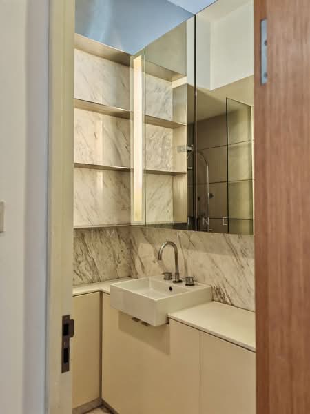 Tan Quee Lan Suites, 9 Tan Quee Lan Street, 2 Bedrooms, 753 sqft, Apartment For Rent, by Josephine Lim J R 林婕容 (区域分行董事 ), 500108318 - Bathroom - PropertyGuru.com.sg