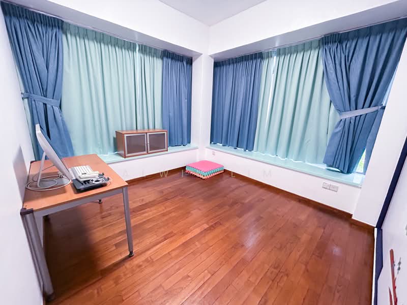 Alpha Apartments, 98 Koon Seng Road, 4 Bedrooms, 2,228 sqft, Condominium For Sale, by Alwin Lim, 500108320 - Bedroom - PropertyGuru.com.sg
