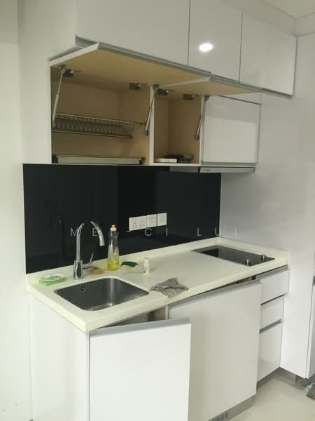 Centra Suites, 38 Geylang Lorong 25A, 1 Bedroom, 398 sqft, Apartment For Rent, by Mei-Ci Lui, 500108323 - Kitchen - PropertyGuru.com.sg