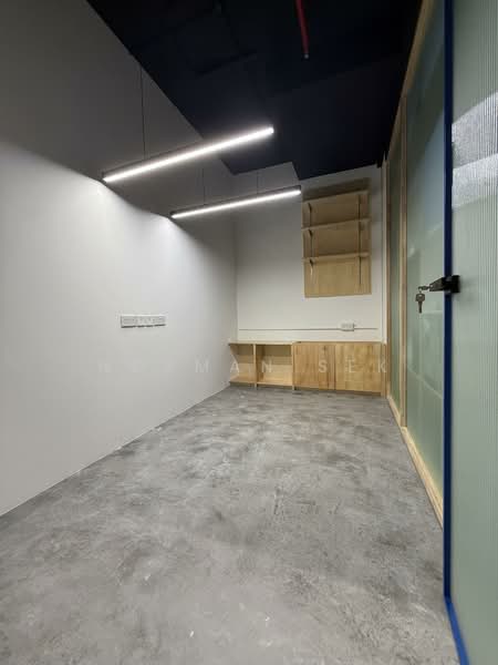 Trivex, 8 Burn Road, 171 sqft, Light Industrial (B1) For Rent, by Norman Sek, 500108324 - Interior - CommercialGuru.com.sg