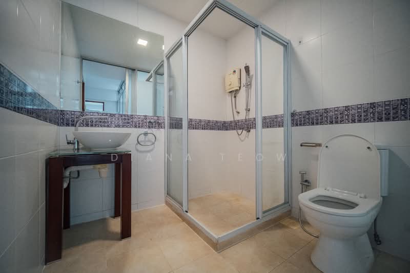 Ming Teck Park, Sixth Avenue, 4 Bedrooms, 3,500 sqft, Terraced House For Rent, by Diana Teow, 500108335 - Bathroom - PropertyGuru.com.sg