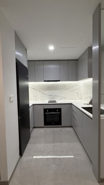 Sky Eden @ Bedok, 1 Bedok Central, 2 Bedrooms, 689 sqft, Condominium For Rent, by Agent Rizal, 500108337 - Kitchen - PropertyGuru.com.sg