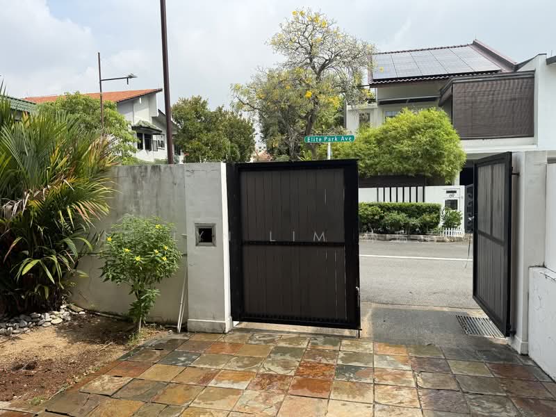 Elite Park Avenue Opera Estate Siglap Estate, Elite Park Avenue | Figaro Street | East Coast | Siglap, 4 Bedrooms, 2,000 sqft, Terraced House For Rent, by Jeslyn Lim 林瑞香, 500108342 - Exterior - PropertyGuru.com.sg