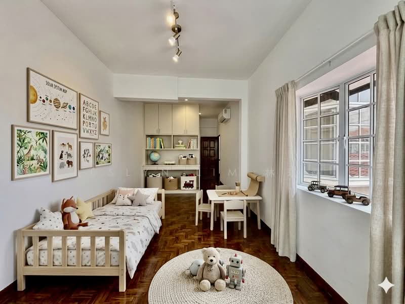 Elite Park Avenue Opera Estate Siglap Estate, Elite Park Avenue | Figaro Street | East Coast | Siglap, 4 Bedrooms, 2,000 sqft, Terraced House For Rent, by Jeslyn Lim 林瑞香, 500108342 - Bedroom - PropertyGuru.com.sg