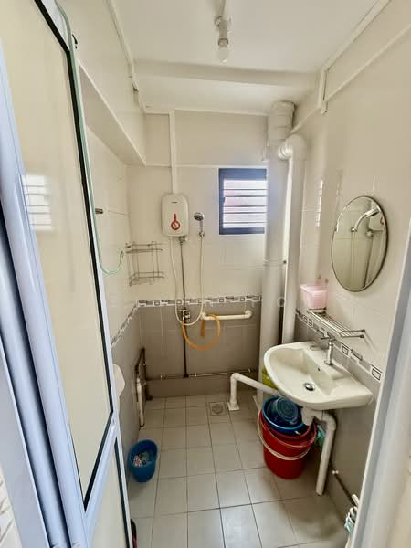 662 Buffalo Road, 662 Buffalo Road, 2 Bedrooms, 645 sqft, HDB Flat For Rent, by Kelvin Poh, 500108350 - PropertyGuru.com.sg