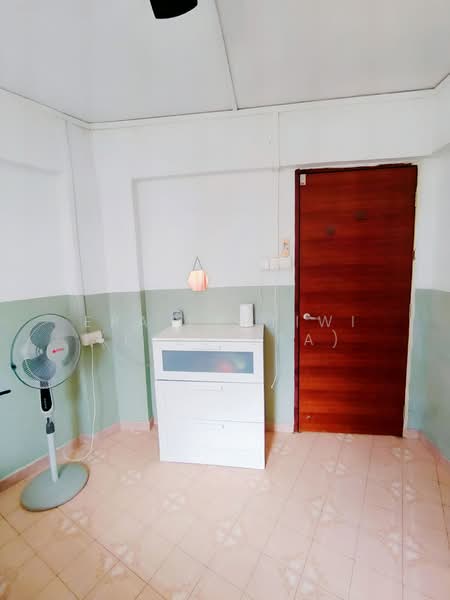 327 Hougang Avenue 5, 327 Hougang Avenue 5, 3 Bedrooms, 1,001 sqft, HDB Flat For Sale, by Era Pertiwi (Elle Era), 500108351 - Interior - PropertyGuru.com.sg