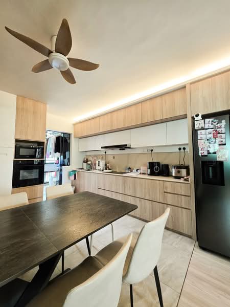 744 Jurong West Street 73, 744 Jurong West Street 73, 4 Bedrooms, 1,378 sqft, HDB Flat For Sale, by Daniel Low, 500108352 - Kitchen - PropertyGuru.com.sg