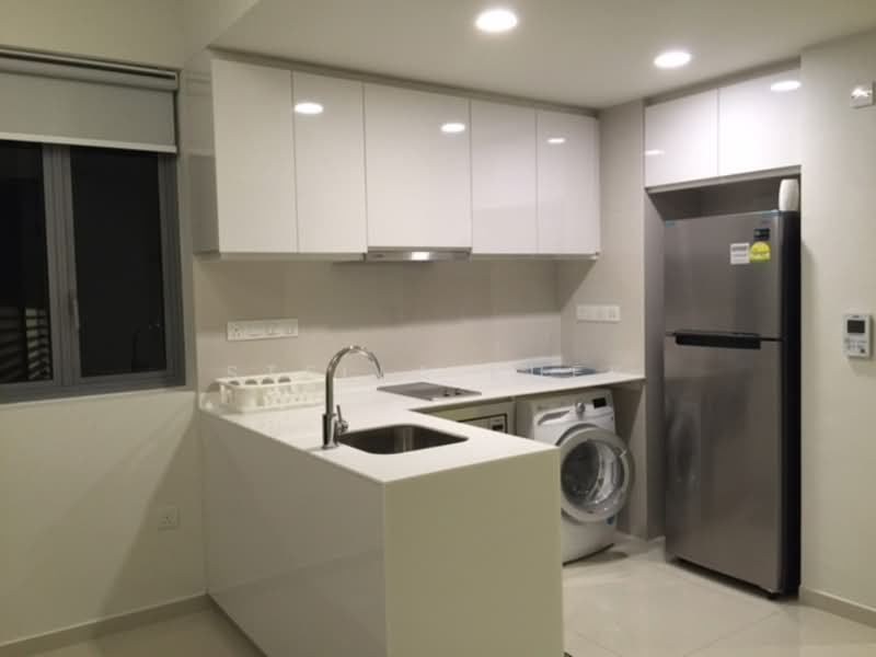 Bedok Residences, 14 Bedok North Drive, 1 Bedroom, 581 sqft, Condominium For Rent, by Stella Kuek, 500108354 - Kitchen - PropertyGuru.com.sg