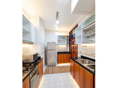 For Rent - Parc Oasis