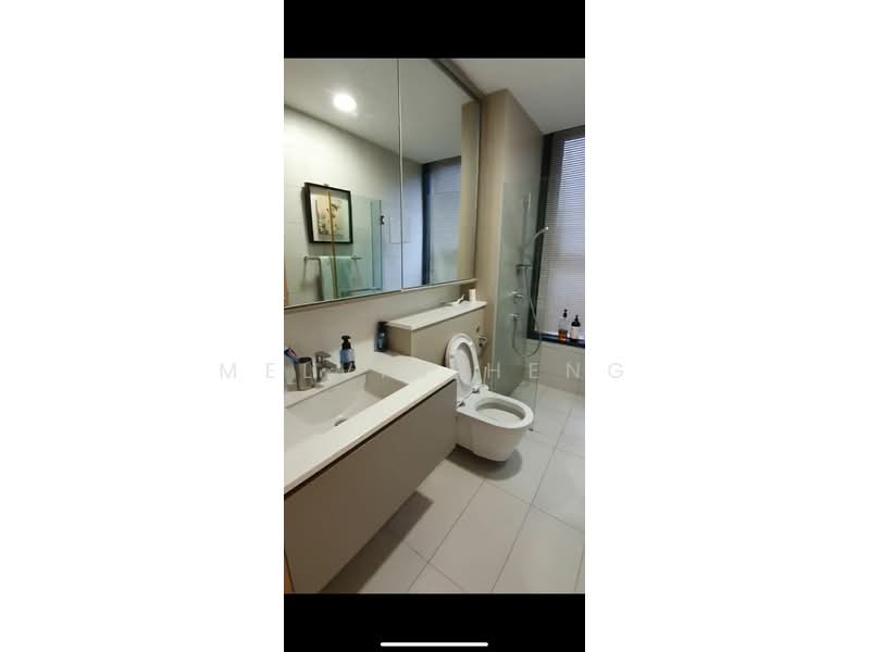 Cube 8, 376 Thomson Road, 2 Bedrooms, 893 sqft, Condominium For Sale, by Melvin Heng, 500108361 - Bathroom - PropertyGuru.com.sg