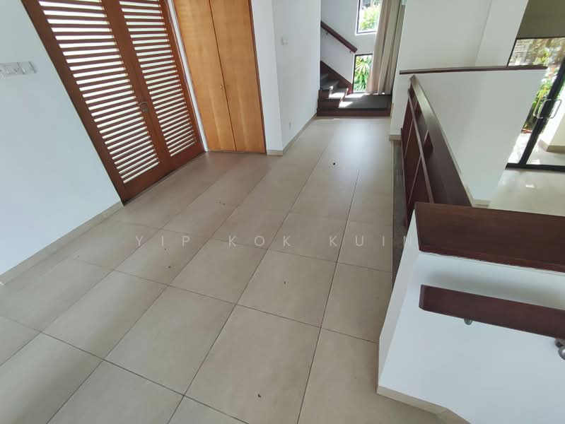 Tanglin Good Class Bungalow . Orchard . Rochalie . Chatsworth, , 5 Bedrooms, 6,000 sqft, Good Class Bungalow For Rent, by Yip Kok Kuin, 500108372 - Interior - main entrance - PropertyGuru.com.sg