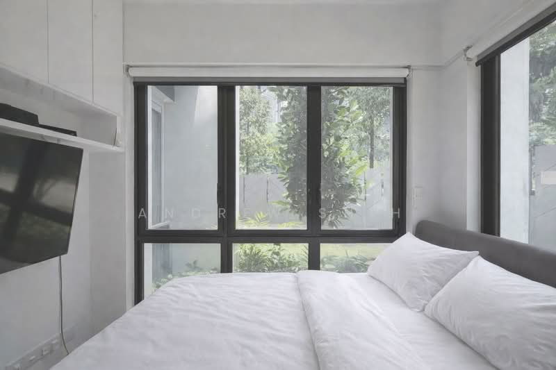 Mayfair Modern, 2 Rifle Range Road, 2 Bedrooms, 710 sqft, Condominium For Sale, by Andrew Shih, 500108381 - Bedroom - PropertyGuru.com.sg