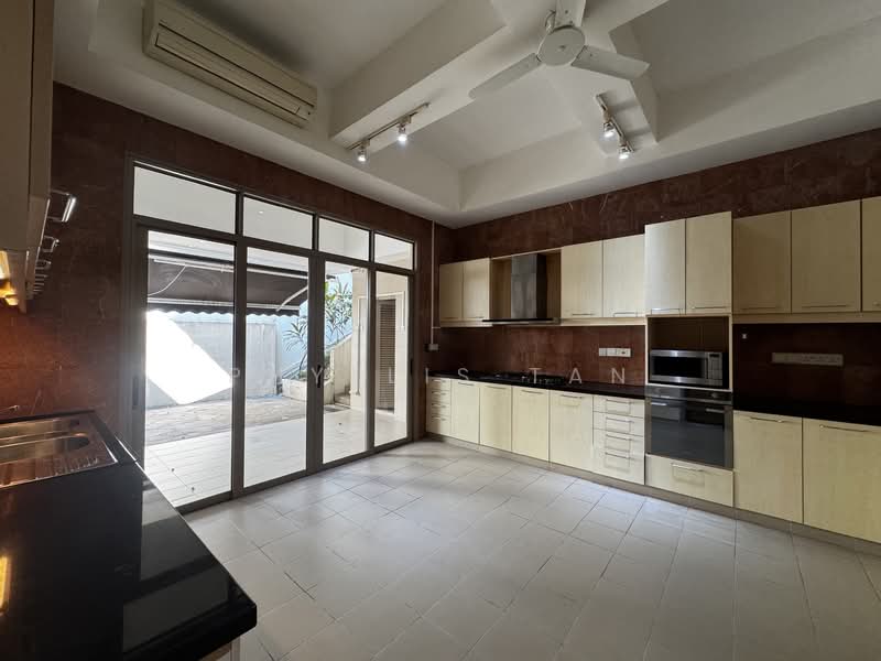 Belmont road, Belmont road/ /  leedon toad/ Cornwall garden, 5 Bedrooms, 7,200 sqft, Good Class Bungalow For Rent, by Phyllis Tan, 500108383 - Kitchen - PropertyGuru.com.sg