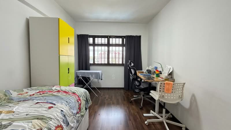 25B Jalan Membina, 25B Jalan Membina, 3 Bedrooms, 969 sqft, HDB Flat For Sale, by James Yeo, 500108391 - Bedroom - PropertyGuru.com.sg