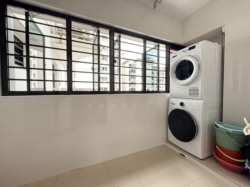 108 Rivervale Walk, 108 Rivervale Walk, 2 Bedrooms, 1,302 sqft, HDB Flat For Sale, by Shafi ., 500108406 - Yard Area - PropertyGuru.com.sg