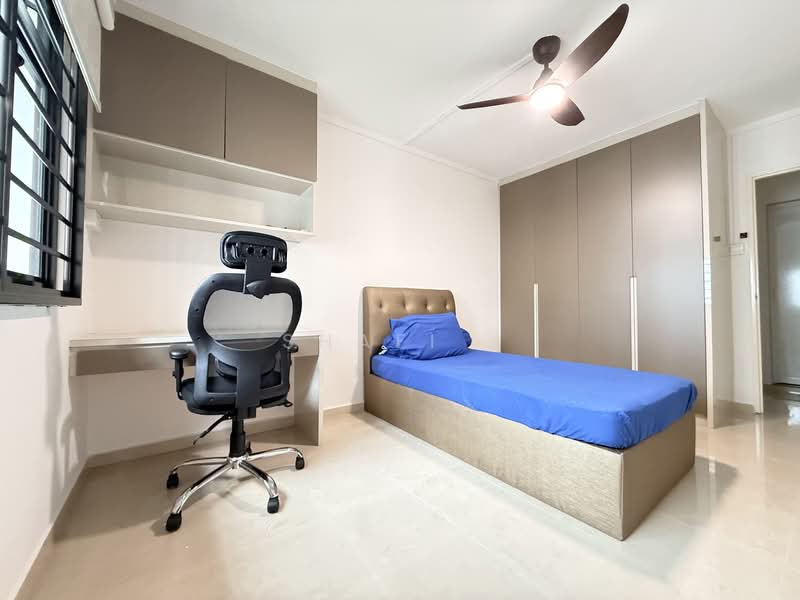108 Rivervale Walk, 108 Rivervale Walk, 2 Bedrooms, 1,302 sqft, HDB Flat For Sale, by Shafi ., 500108406 - Bedroom - PropertyGuru.com.sg