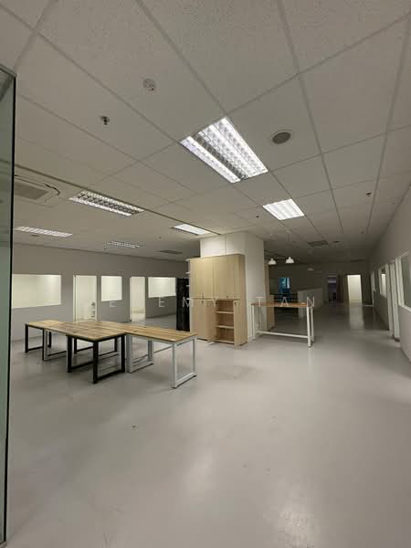 New Tech Park, 151 Lorong Chuan, Hougang / Punggol / Sengkang, 6,189 sqft, Light Industrial (B1) For Rent, by Jeremy Tan, 500108411 - Interior - CommercialGuru.com.sg