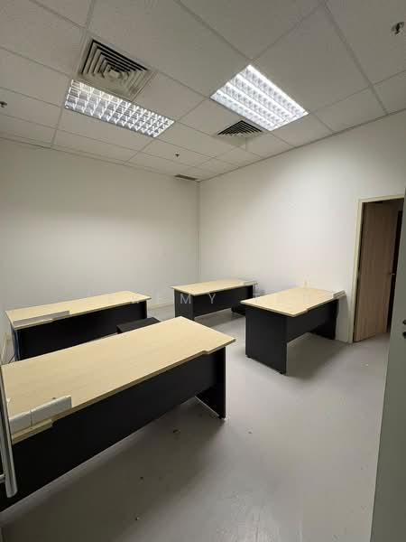 New Tech Park, 151 Lorong Chuan, Hougang / Punggol / Sengkang, 6,189 sqft, Light Industrial (B1) For Rent, by Jeremy Tan, 500108411 - Interior - CommercialGuru.com.sg