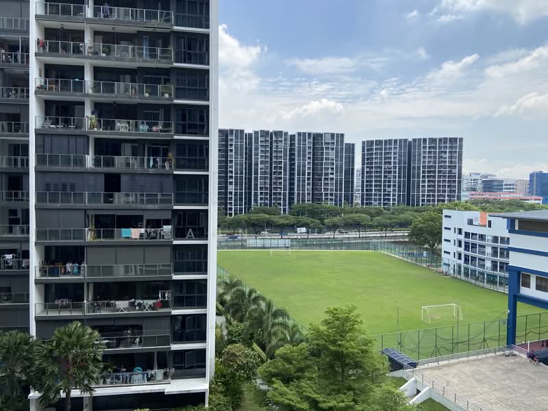 Bartley Ridge, 36 Mount Vernon Road, 2 Bedrooms, 721 sqft, Condominium For Sale, by Anne Ho, 500108412 - Balcony - PropertyGuru.com.sg