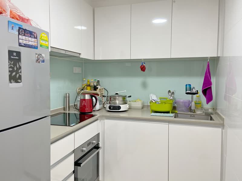 Bartley Ridge, 36 Mount Vernon Road, 2 Bedrooms, 721 sqft, Condominium For Sale, by Anne Ho, 500108412 - Kitchen - PropertyGuru.com.sg