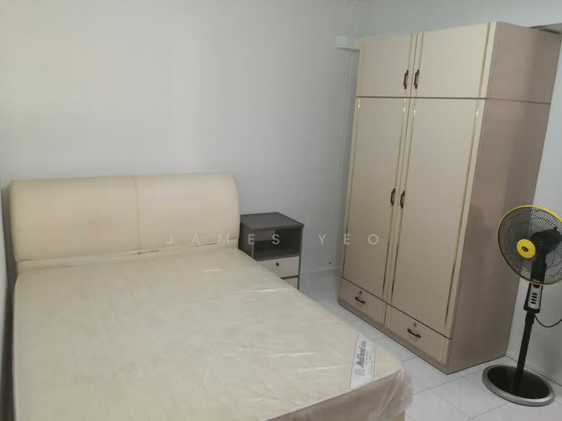 606 Bedok Reservoir Road, 606 Bedok Reservoir Road, 1 Bedroom, 129 sqft, HDB Flat For Rent, by James Yeo, 500108417 - Bedroom - PropertyGuru.com.sg