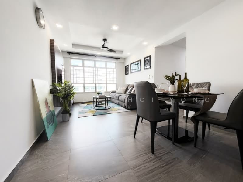 672D Edgefield Plains, 672D Edgefield Plains, 3 Bedrooms, 968 sqft, HDB Flat For Sale, by Brandon Choi Yong Suk, 500108428 - Living Room - PropertyGuru.com.sg