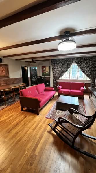 257A Compassvale Road, 257A Compassvale Road, 2 Bedrooms, 1,184 sqft, HDB Flat For Sale, by John Lee, 500108435 - Living Room - PropertyGuru.com.sg