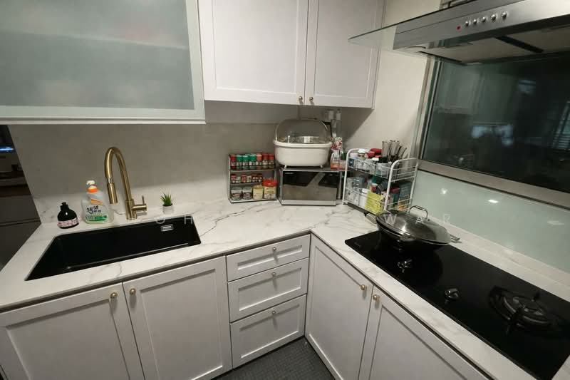 Ecopolitan, 134 Punggol Walk, 4 Bedrooms, 1,141 sqft, Executive Condominium For Sale, by Shohiful Anwar, 500108438 - Kitchen - PropertyGuru.com.sg