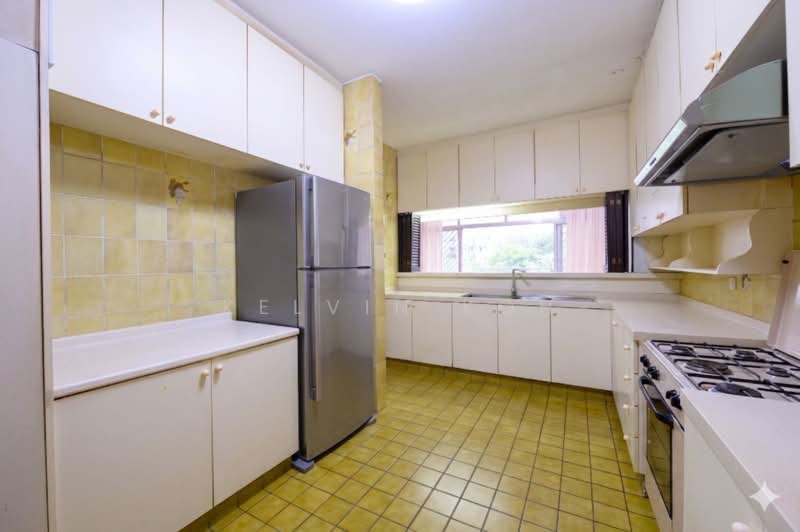 Ridgewood Condominium, 1 Ridgewood Close, 3 Bedrooms, 1,744 sqft, Condominium For Sale, by Kelvin Koh, 500108449 - Kitchen - AI Edited - PropertyGuru.com.sg