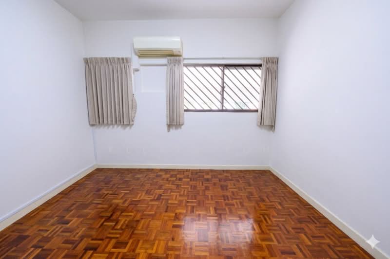 Ridgewood Condominium, 1 Ridgewood Close, 3 Bedrooms, 1,744 sqft, Condominium For Sale, by Kelvin Koh, 500108449 - Common Room 2 - AI Edited - PropertyGuru.com.sg