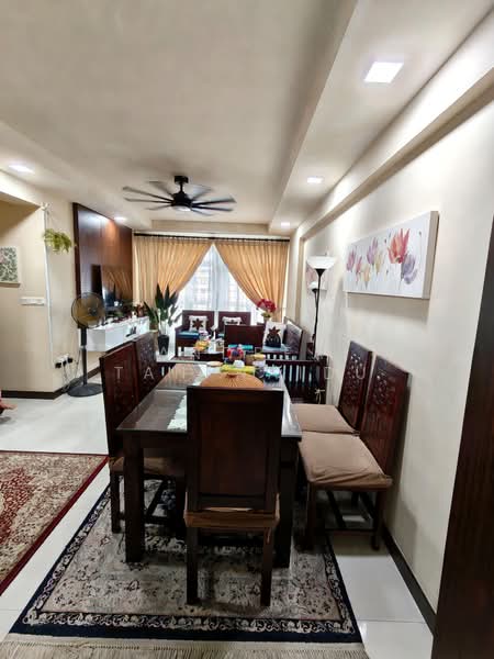 415C Fernvale Link, 415C Fernvale Link, 3 Bedrooms, 1,001 sqft, HDB Flat For Sale, by Andrea Tan-Naidu, 500108451 - Living Room - PropertyGuru.com.sg