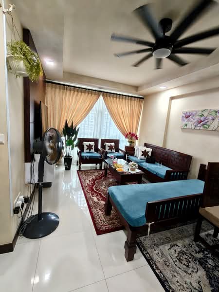 415C Fernvale Link, 415C Fernvale Link, 3 Bedrooms, 1,001 sqft, HDB Flat For Sale, by Andrea Tan-Naidu, 500108451 - Living Room - PropertyGuru.com.sg