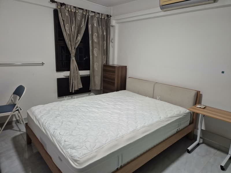 4 Lorong 7 Toa Payoh, 4 Lorong 7 Toa Payoh, 2 Bedrooms, 760 sqft, HDB Flat For Rent, by Violet Mak, 500108452 - Bedroom - PropertyGuru.com.sg