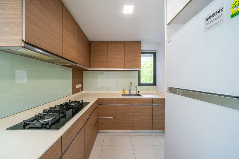 Coco Palms, 17 Pasir Ris Grove, 3 Bedrooms, 1,098 sqft, Condominium For Rent, by Irene TSL 陈秀玲, 500108457 - Kitchen - PropertyGuru.com.sg