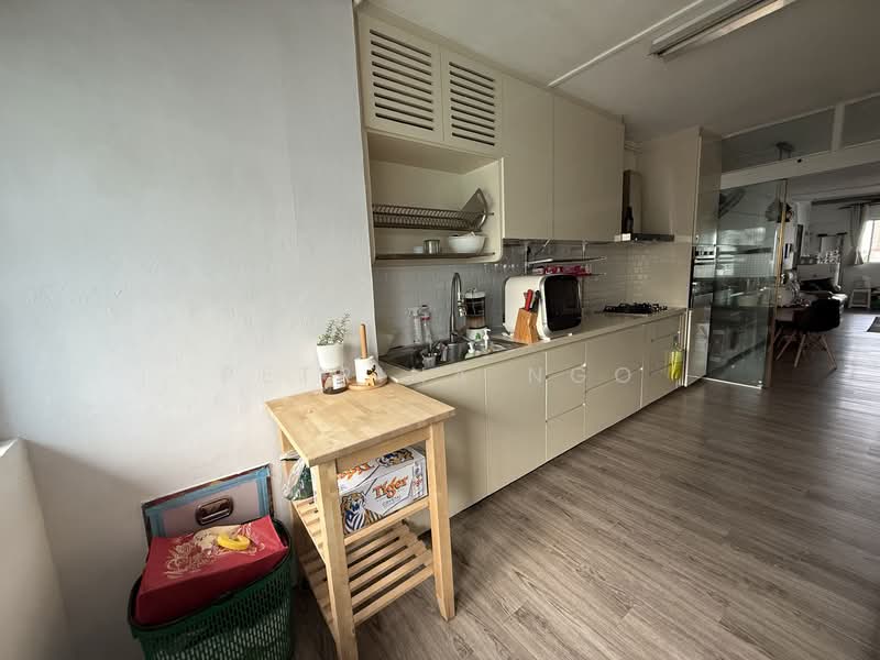 138 Bedok North Street 2, 138 Bedok North Street 2, 2 Bedrooms, 990 sqft, HDB Flat For Rent, by Petrina Ngo, 500108459 - Kitchen - PropertyGuru.com.sg
