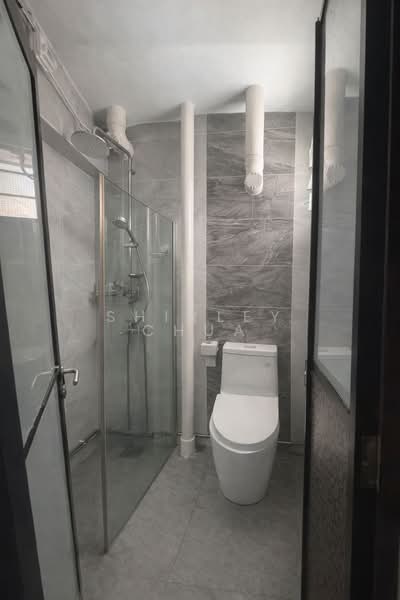 441 Ang Mo Kio Avenue 10, 441 Ang Mo Kio Avenue 10, 2 Bedrooms, 721 sqft, HDB Flat For Sale, by Shirley Chua, 500108462 - Bathroom - PropertyGuru.com.sg