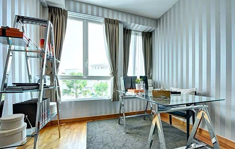 Cabana, 145A Sunrise Terrace, 5 Bedrooms, 3,046 sqft, Cluster House For Sale, by Matthew Chow Hsien Hua, 500108464 - Study - PropertyGuru.com.sg