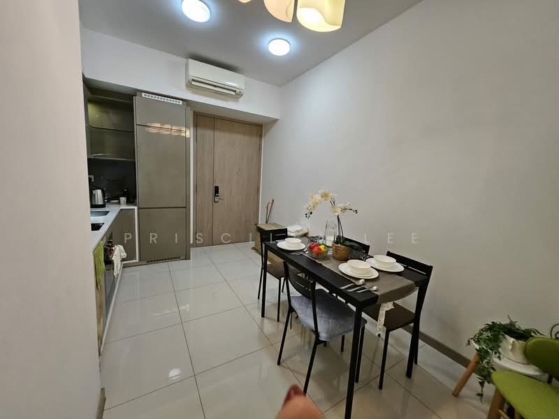 J Gateway, 2 Gateway Drive, Room Rental, 120 sqft, Condominium For Rent, by Priscilla Lee, 500108466 - Dining Room - PropertyGuru.com.sg