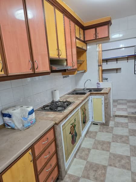 117B Rivervale Drive, 117B Rivervale Drive, 3 Bedrooms, 1,389 sqft, HDB Flat For Sale, by Florence P T, 500108472 - Kitchen - PropertyGuru.com.sg