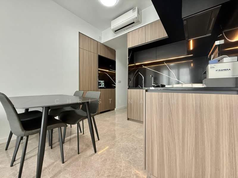 Irwell Hill Residences, 2 Irwell Hill, 2 Bedrooms, 614 sqft, Condominium For Sale, by Christina Oh, 500108474 - Dining Room - PropertyGuru.com.sg