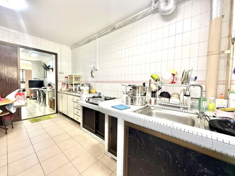 224 Simei Street 4, 224 Simei Street 4, 4 Bedrooms, 1,313 sqft, HDB Flat For Sale, by Kenneth Yeo, 500108493 - Kitchen - PropertyGuru.com.sg