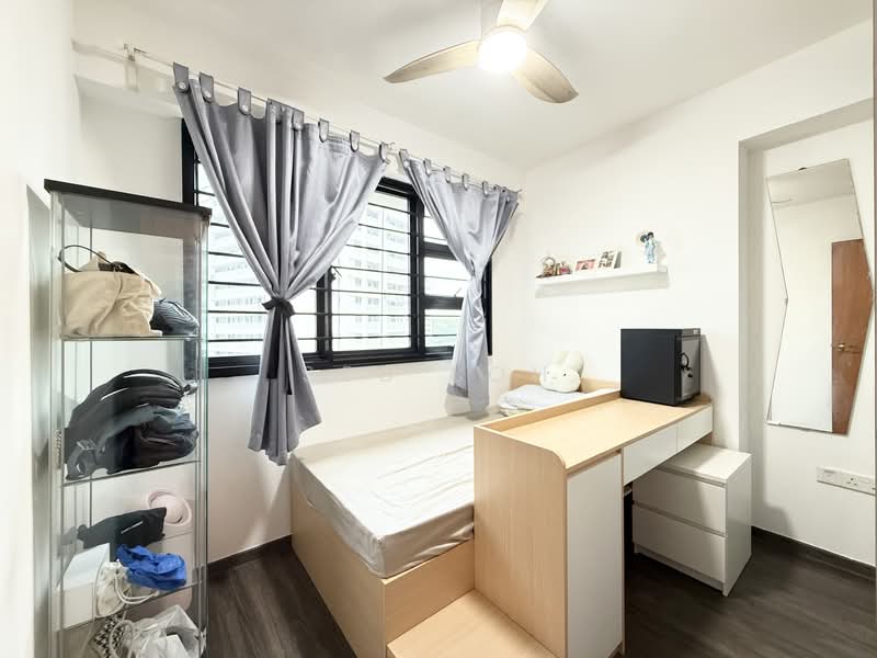462A Blossom Spring @ Yishun, 462A Yishun Avenue 6, 2 Bedrooms, 732 sqft, HDB Flat For Sale, by Seb Loh, 500108497 - Bedroom - PropertyGuru.com.sg