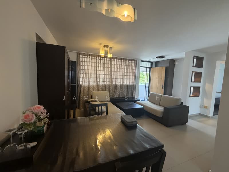 177 Bishan Street 13, 177 Bishan Street 13, 3 Bedrooms, 883 sqft, HDB Flat For Rent, by James Seah, 500108507 - Living Room - PropertyGuru.com.sg